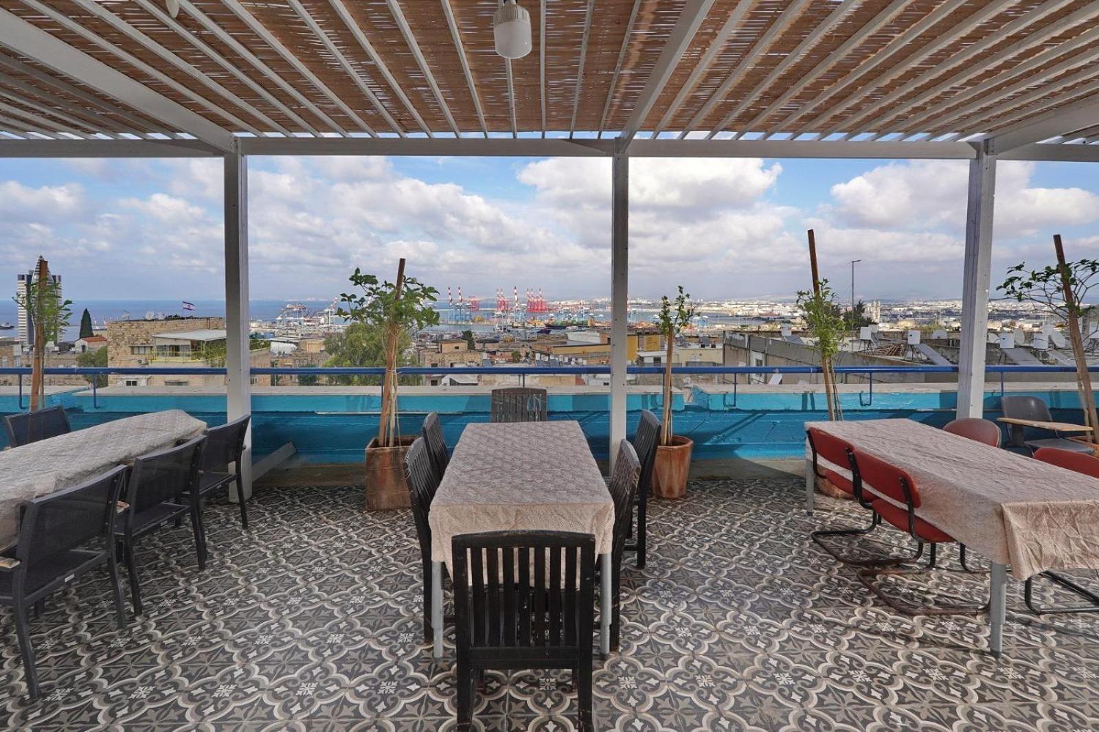 Haifa Tower Hotel - מלון מגדל חיפה Exterior photo
